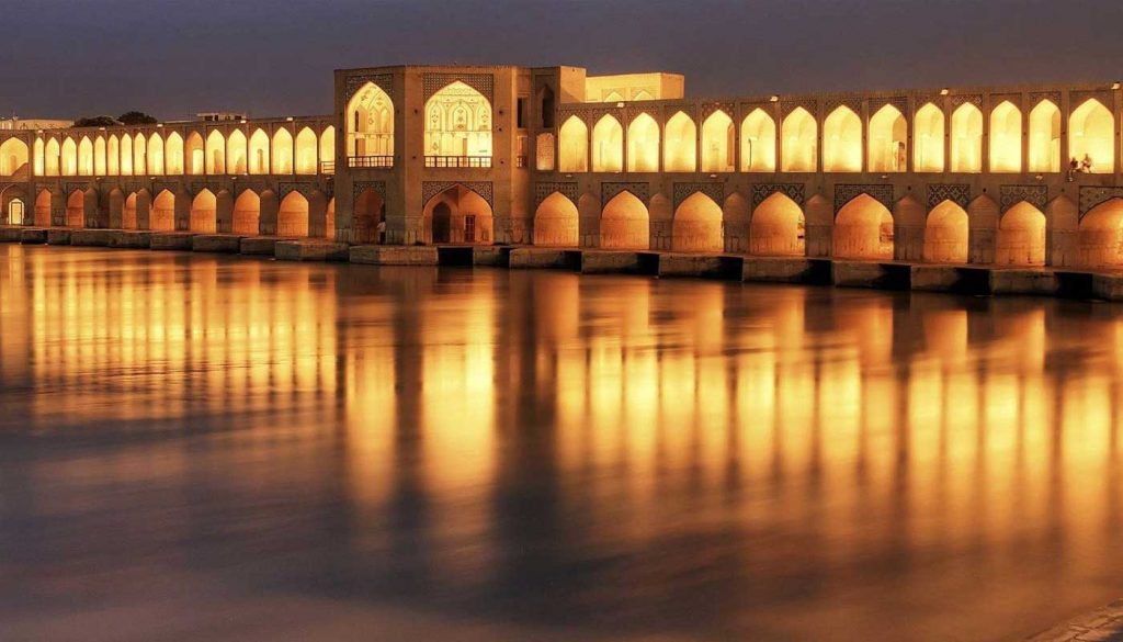سی و سه پل در تور اصفهان اقساطی