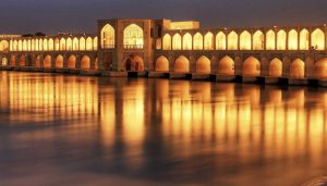 سی و سه پل در تور اصفهان اقساطی