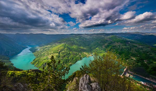 طبیعت زیبا در تو صربستان اقساطی