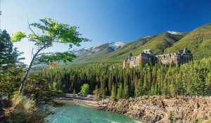 منظره بی نظیر طبیعت در تور کانادا اقساطی